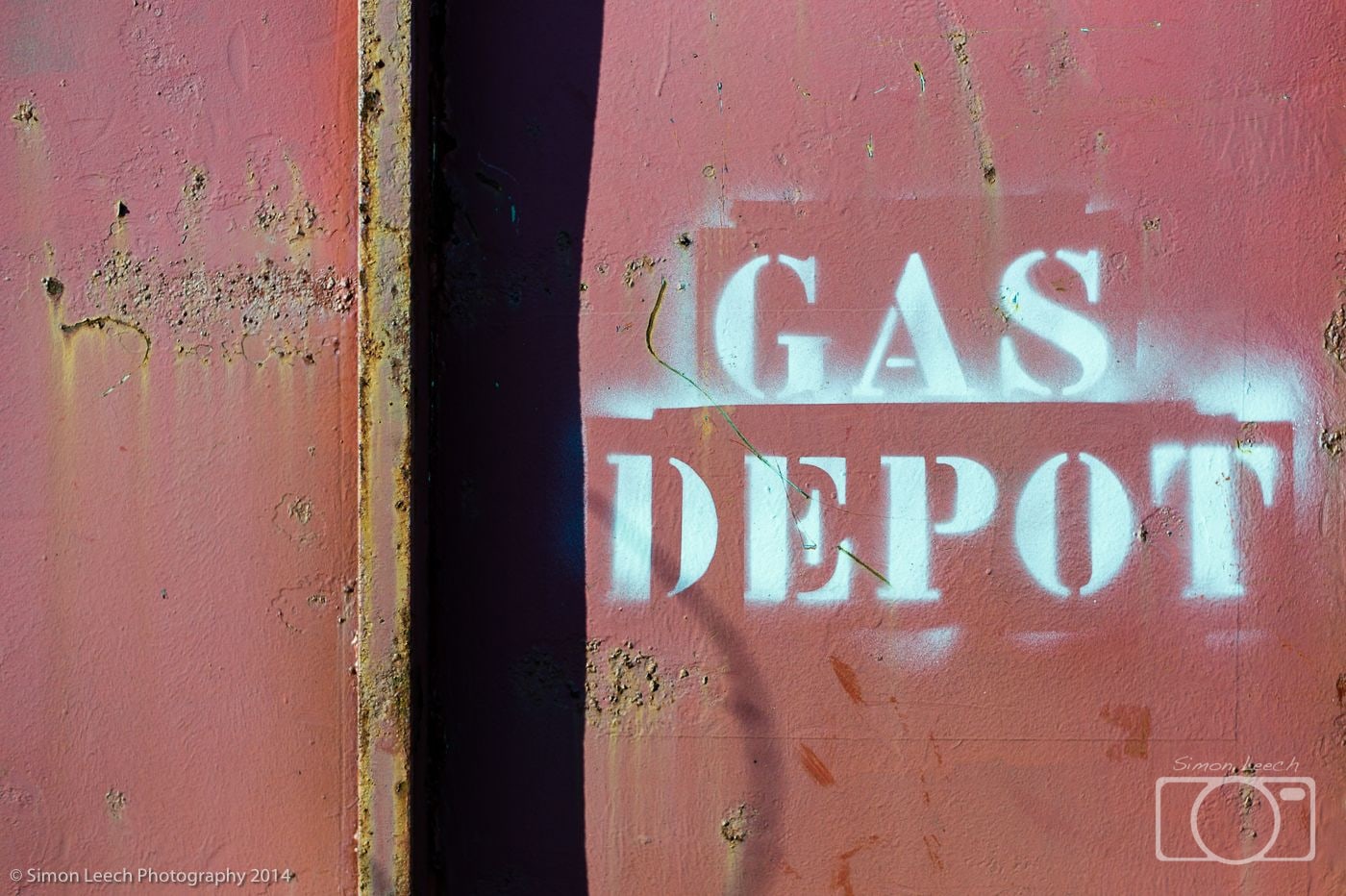 Gas