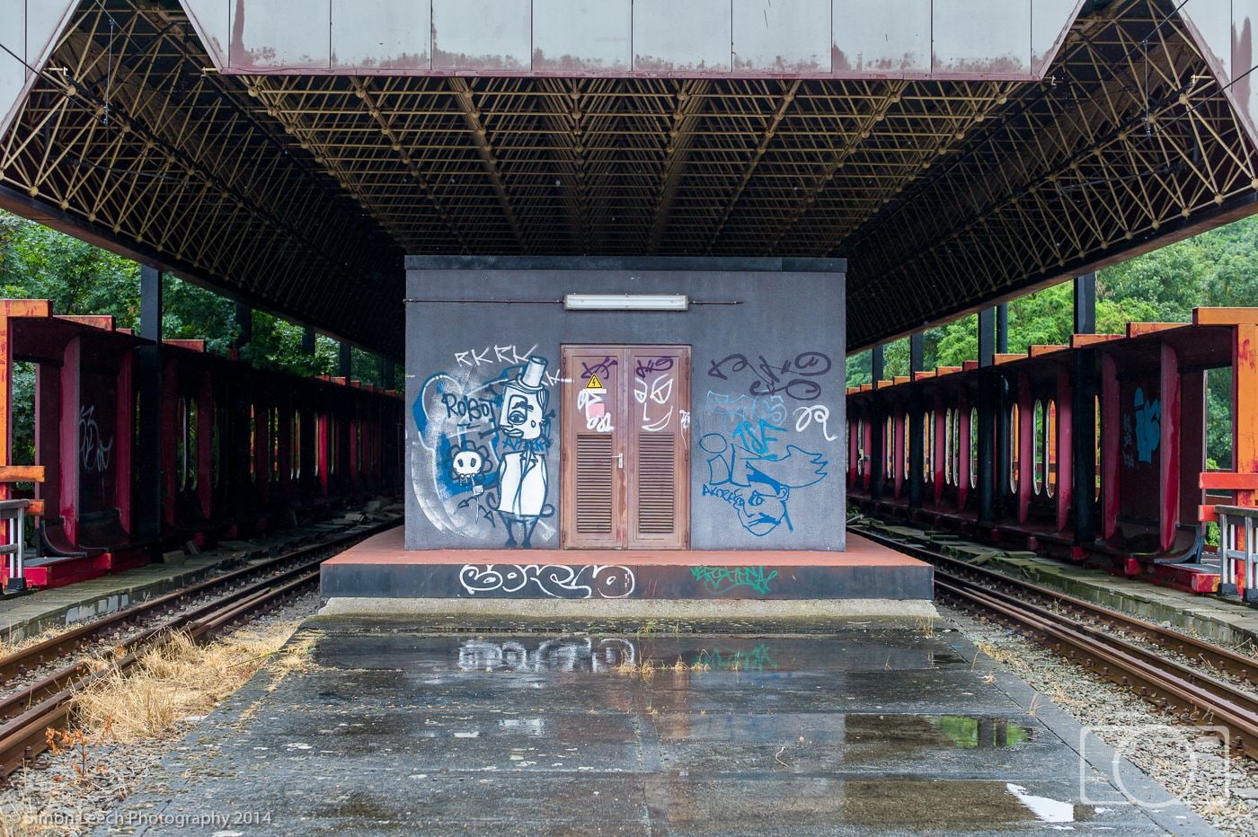 Charleroi. The ugliest city in the World? : June 2014 (17)
