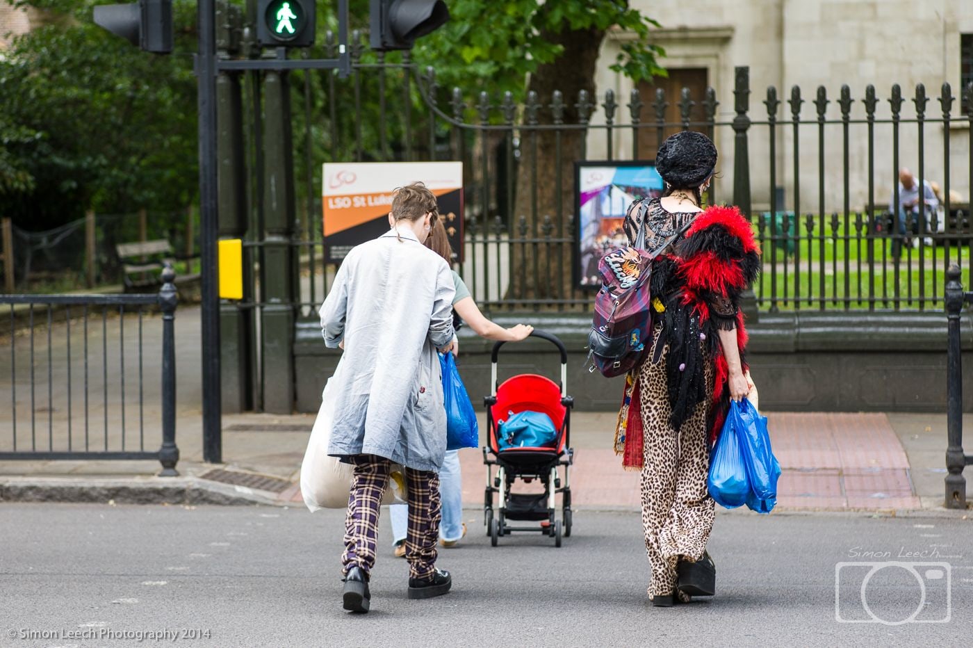 Waiting, London: July 2014 (3)