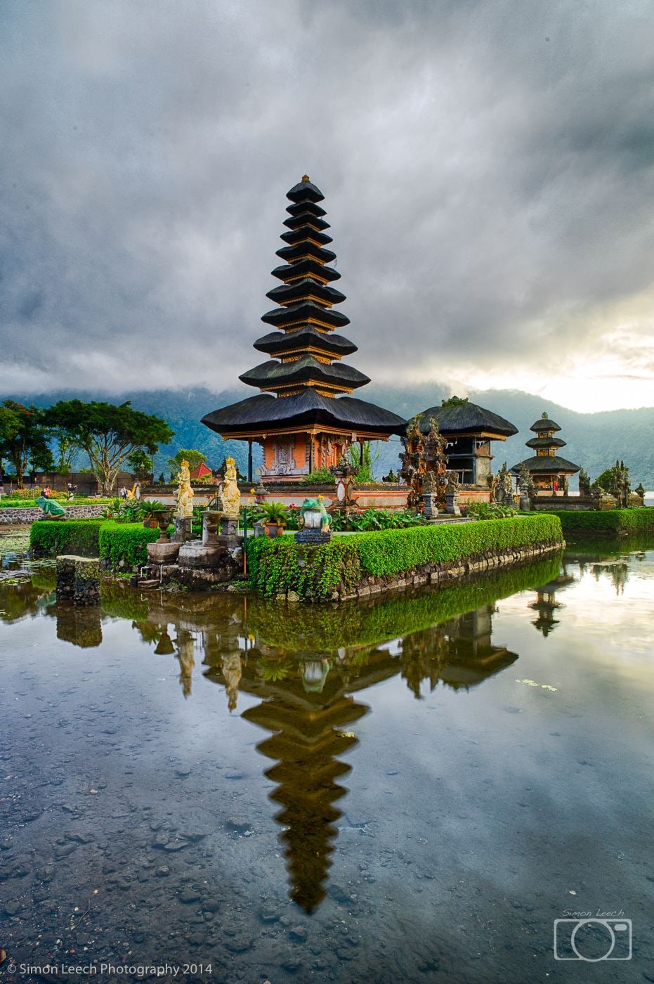 Ulun Danu Bratan Temple, Bali: July 2014 (2)