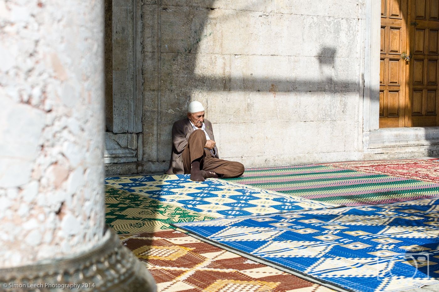 Sitting down in Istanbul: October 2014 (5)